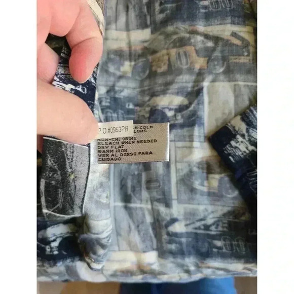 Vintage 90s City Streets Button Down Size Large Race‎ Car Print - Picture 4 of 4